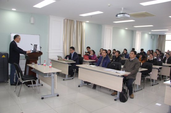 E:\1外事\3.北京大学海外学者讲学计划\郭申阳20161216\郭申阳讲座照片20161216\IMG_7438.JPG